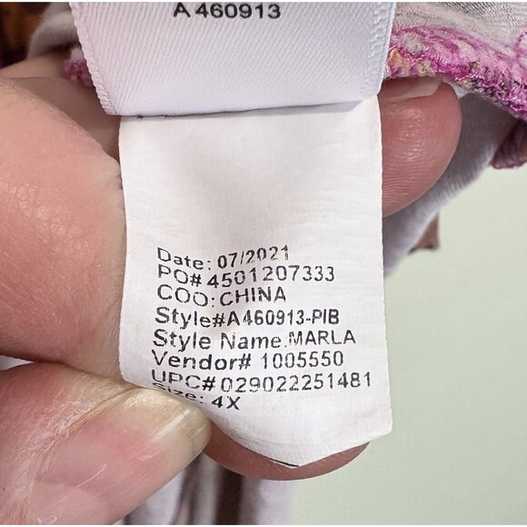 LOGO by Lori Goldstein Rayon 230 Square Neck Printed Top Pink Blossom Size 4X - Picture 10 of 12